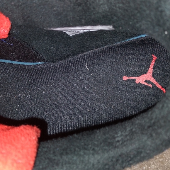 Jordan 4 winterized (Gs) - Picture 4 of 10